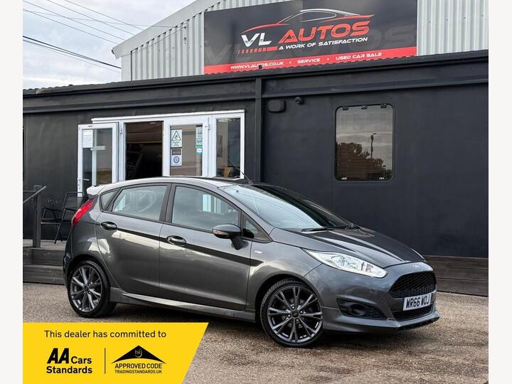 Ford Fiesta 1.0T EcoBoost ST-Line Euro 6 (s/s) 5dr