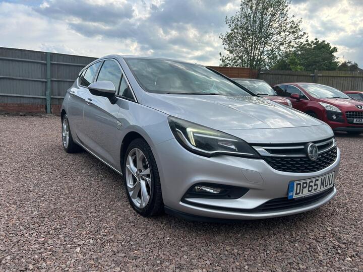 Vauxhall Astra 1.6 CDTi BlueInjection SRi Nav Auto Euro 6 5dr