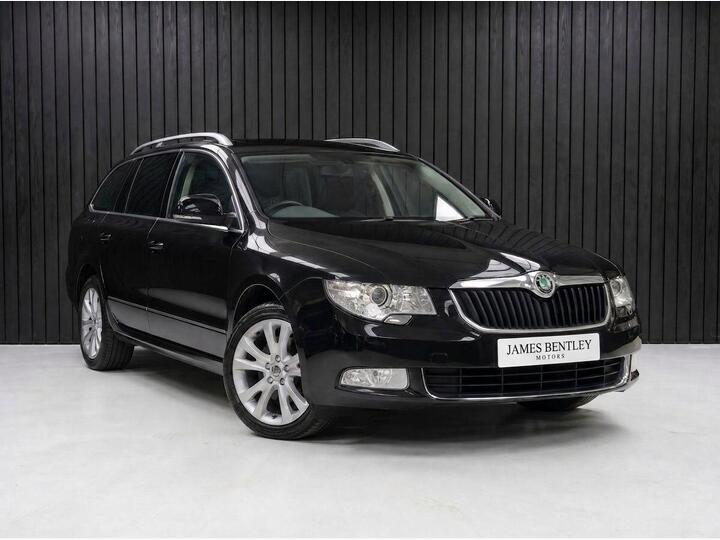 Skoda Superb 2.0 TDI SE Plus DSG Euro 5 5dr