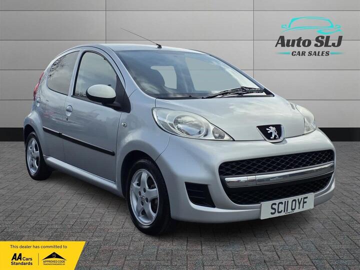 Peugeot 107 1.0 12V Sportium Euro 5 5dr
