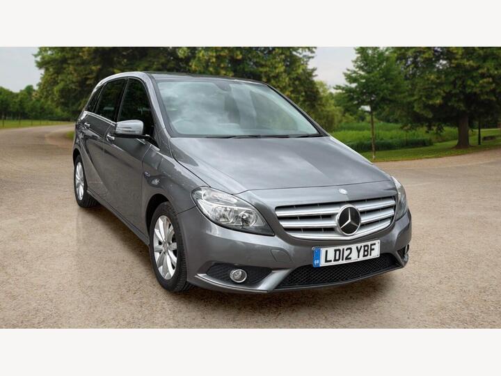 Mercedes-Benz B Class 1.6 B180 BlueEfficiency SE 7G-DCT Euro 5 (s/s) 5dr