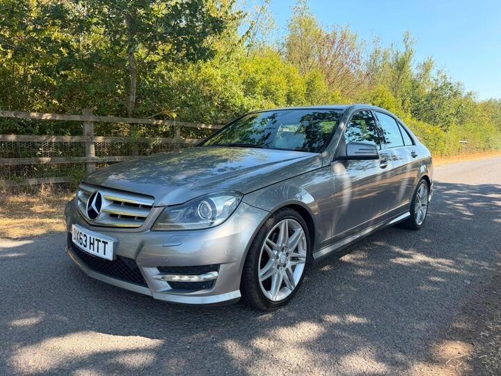 Mercedes-Benz C Class 2.1 C220 CDI AMG Sport Plus G-Tronic+ Euro 5 (s/s) 4dr