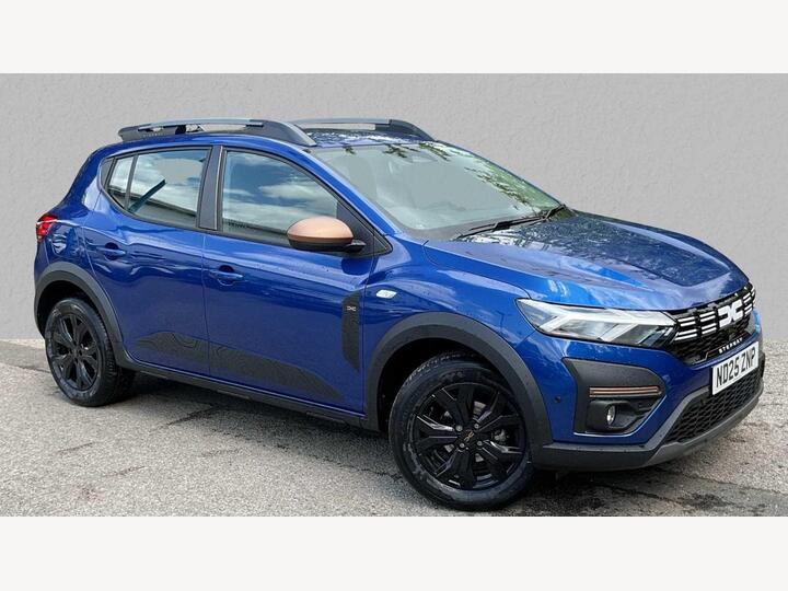 Dacia Sandero Stepway 1.0 TCe EXTREME Euro 6 (s/s) 5dr Dacia Sandero Stepway 1.0 TCe EXTREME Euro 6 (s/s) 5dr