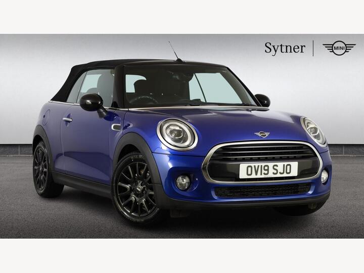 MINI Convertible 1.5 Cooper Classic Steptronic Euro 6 (s/s) 2dr