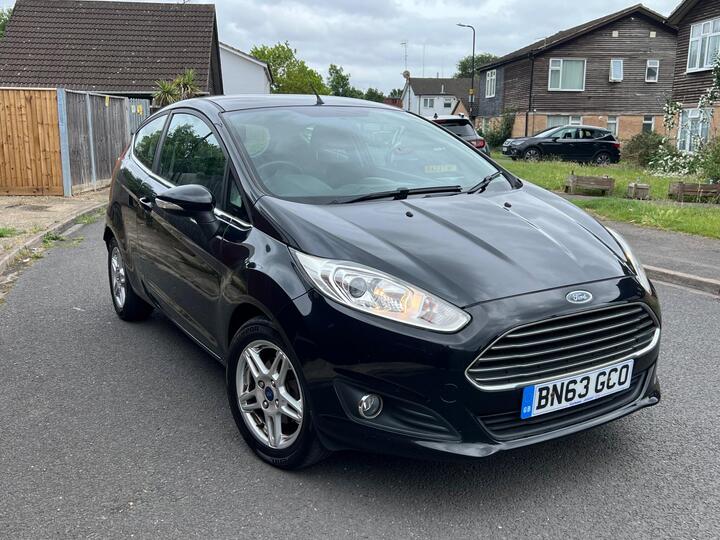 Ford Fiesta 1.0T EcoBoost Zetec Euro 5 (s/s) 3dr