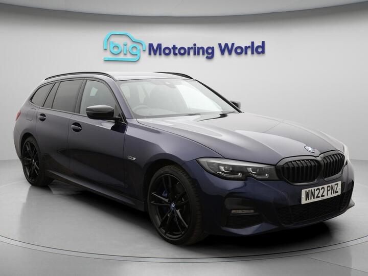 BMW 3 Series 2.0 330e 12kWh M Sport Pro Edition Touring Auto Euro 6 (s/s) 5dr BMW 3 Series 2.0 330e 12kWh M Sport Pro Edition Touring Auto Euro 6 (s/s) 5dr