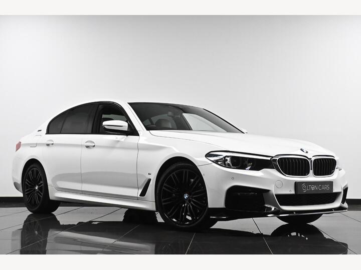 BMW 5 Series 2.0 530e 9.2kWh M Sport Auto Euro 6 (s/s) 4dr BMW 5 Series 2.0 530e 9.2kWh M Sport Auto Euro 6 (s/s) 4dr