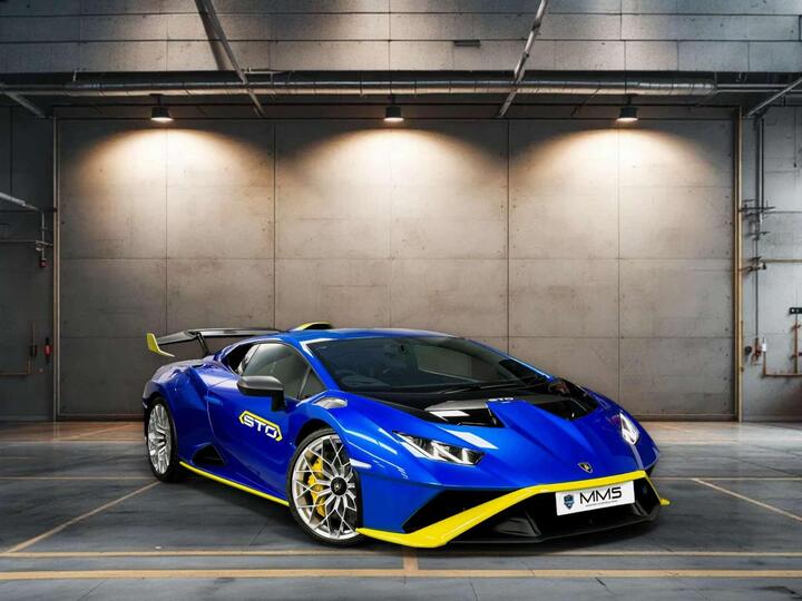 Lamborghini HURACAN 5.2 V10 LP 640-2 STO LDF Euro 6 (s/s) 2dr Lamborghini HURACAN 5.2 V10 LP 640-2 STO LDF Euro 6 (s/s) 2dr