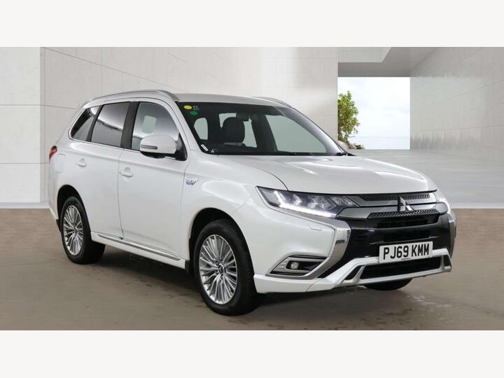 Mitsubishi OUTLANDER 2.4h TwinMotor 13.8kWh 4h CVT 4WD Euro 6 (s/s) 5dr