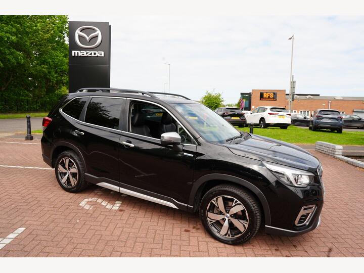 Subaru Forester 2.0 I E-Boxer XE Premium Lineartronic 4WD Euro 6 (s/s) 5dr Subaru Forester 2.0 I E-Boxer XE Premium Lineartronic 4WD Euro 6 (s/s) 5dr