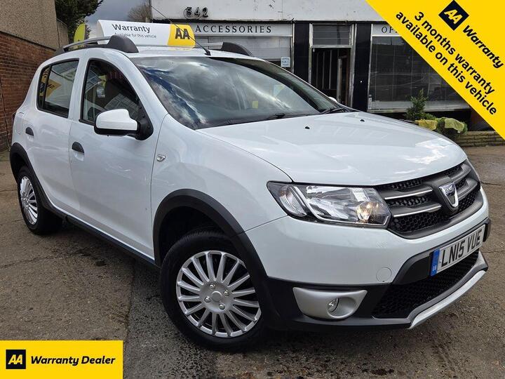 Dacia Sandero Stepway 0.9 TCe Laureate Euro 5 5dr
