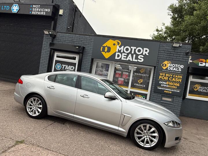 Jaguar XF 2.2d Premium Luxury Auto Euro 5 (s/s) 4dr