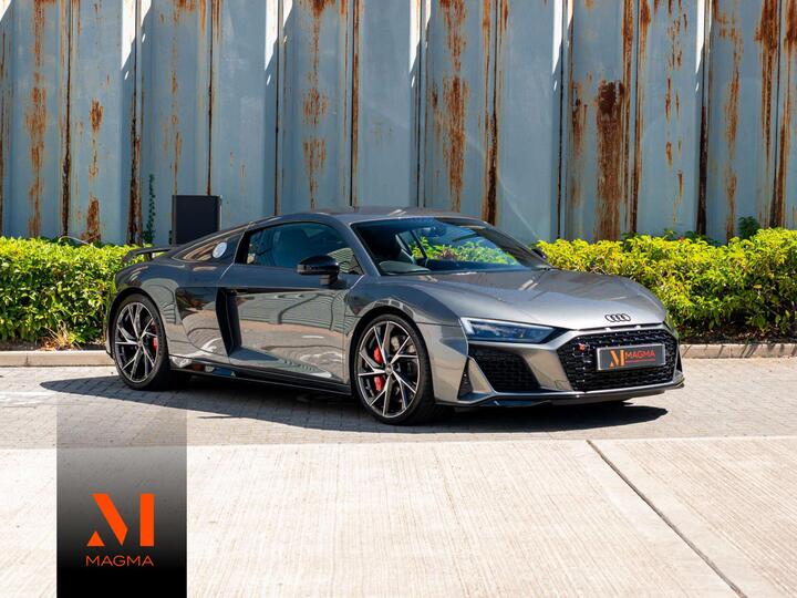 Audi R8 5.2 FSI V10 Performance Edition S Tronic Quattro Euro 6 (s/s) 2dr