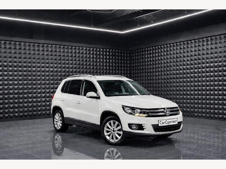 Volkswagen Tiguan 2.0 TDI BlueMotion Tech Match DSG 4WD Euro 5 (s/s) 5dr
