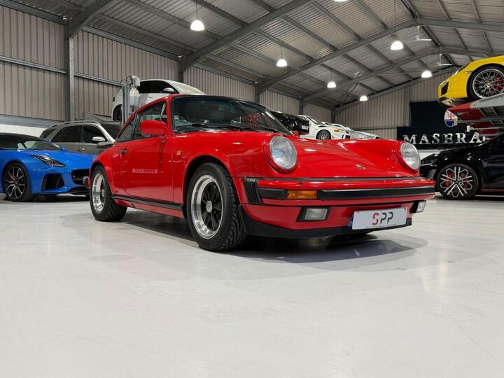 Porsche 911 3.2 Classic Carrera 2dr