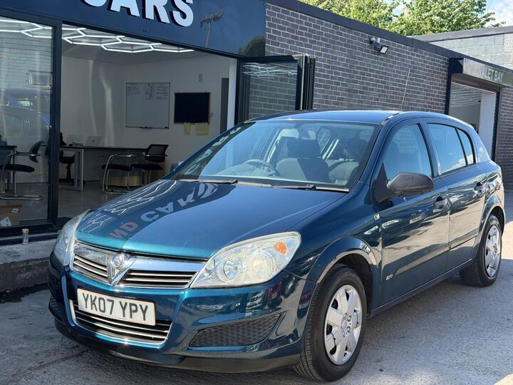 Vauxhall Astra 1.8i 16v Life 5dr