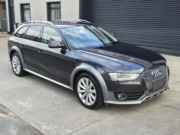 Audi A4 Allroad 2.0 TFSI S Tronic Quattro Euro 5 (s/s) 5dr