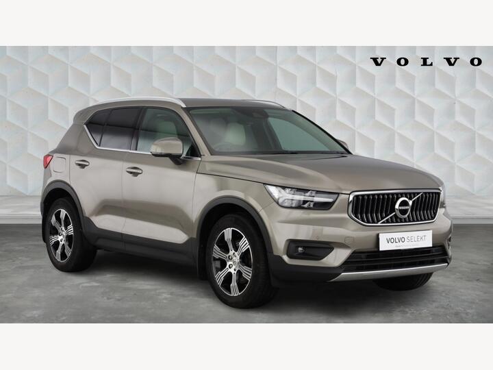 Volvo XC40 2.0 B4 MHEV Inscription Auto Euro 6 (s/s) 5dr