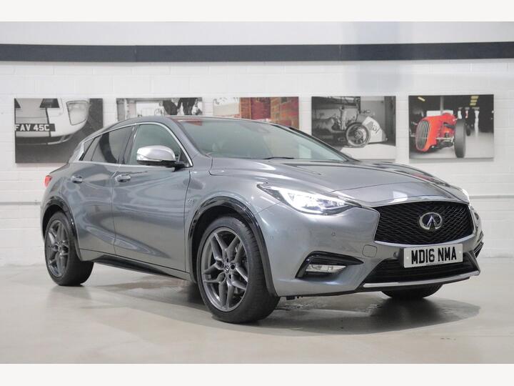 Infiniti Q30 2.2d Premium DCT Euro 6 (s/s) 5dr
