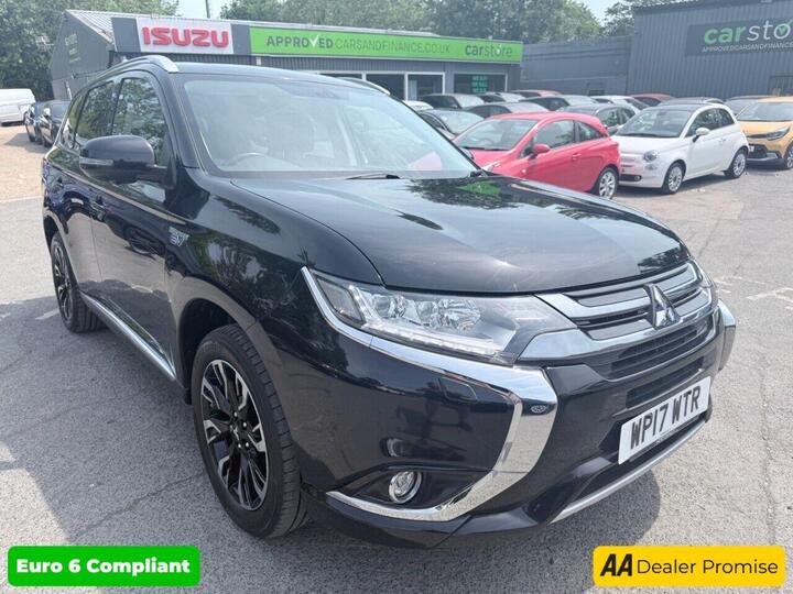 Mitsubishi OUTLANDER 2.0h 12kWh 4h CVT 4WD Euro 6 (s/s) 5dr Mitsubishi OUTLANDER 2.0h 12kWh 4h CVT 4WD Euro 6 (s/s) 5dr
