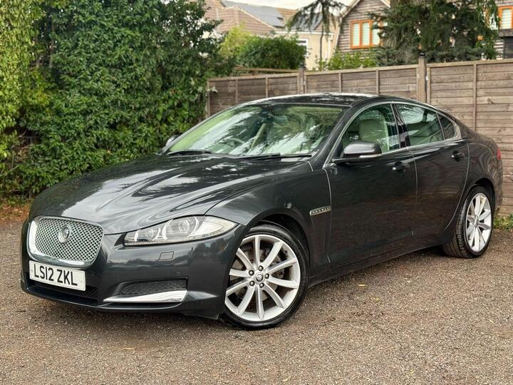 Jaguar XF 2.2d Portfolio Auto Euro 5 (s/s) 4dr