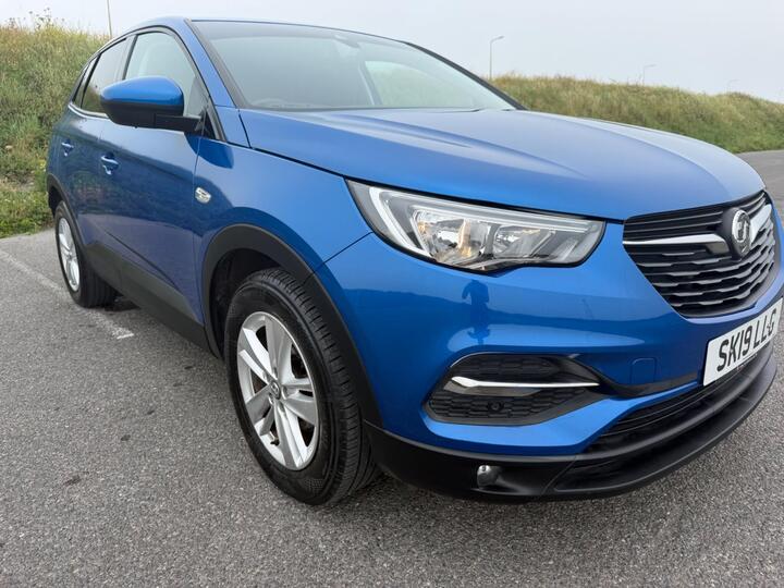 Vauxhall Grandland X 1.2 Turbo SE Euro 6 (s/s) 5dr