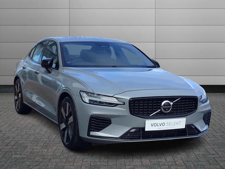 Volvo S60 2.0h T8 Recharge 18.8kWh Plus Auto AWD Euro 6 (s/s) 4dr