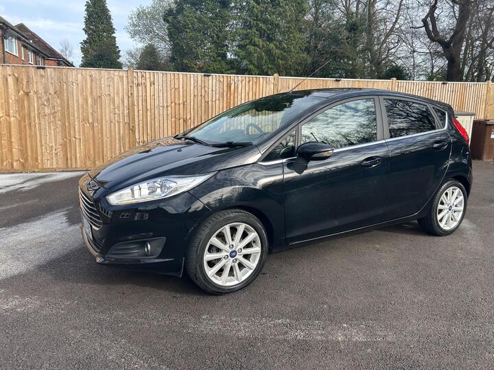 Ford Fiesta 1.0T EcoBoost Titanium Euro 6 (s/s) 5dr