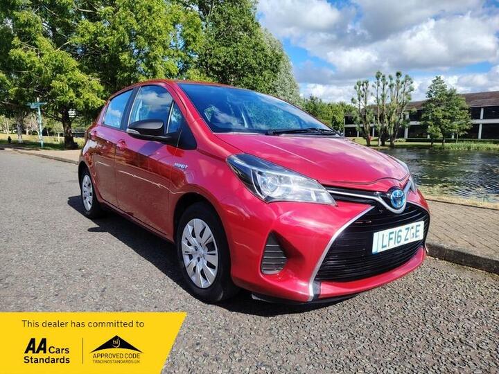 Toyota Yaris 1.5 VVT-h Active E-CVT Euro 6 5dr