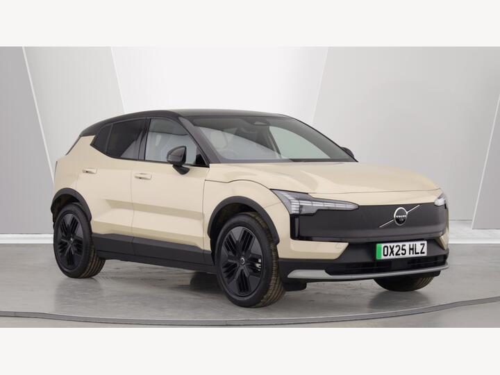 Volvo EX30 Cross Country Twin Performance 69kWh Ultra Auto AWD 5dr
