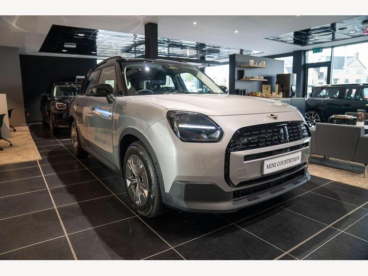 MINI Electric Countryman E 66.5kWh Classic Auto 5dr