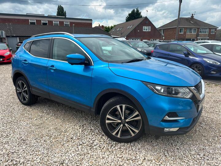 Nissan Qashqai 1.2 DIG-T N-Connecta Euro 6 (s/s) 5dr