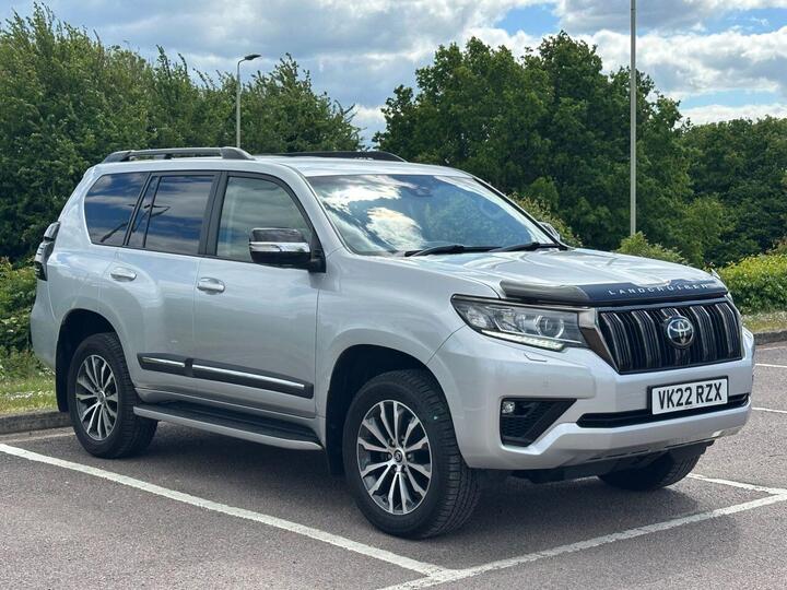 Toyota LAND CRUISER 2.8D Invincible Auto 4WD Euro 6 (s/s) 5dr (7 Seat)