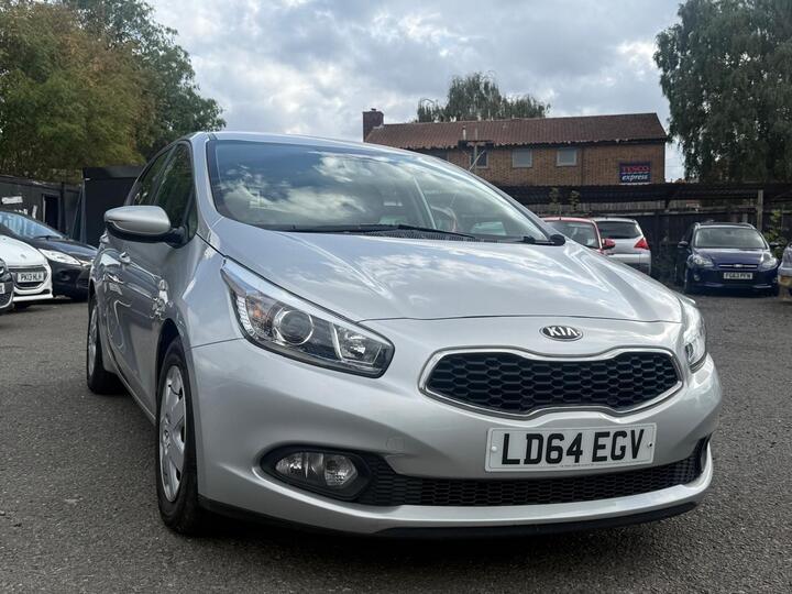 Kia Ceed 1.6 CRDi EcoDynamics 1 Euro 5 (s/s) 5dr