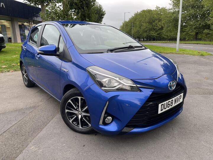 Toyota Yaris 1.5 VVT-h Icon Tech E-CVT Euro 6 (s/s) 5dr
