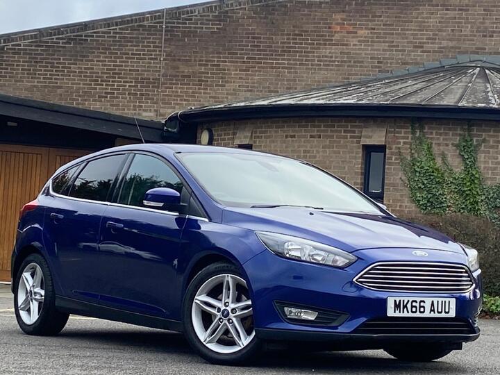 Ford Focus 1.0T EcoBoost Zetec Euro 6 (s/s) 5dr