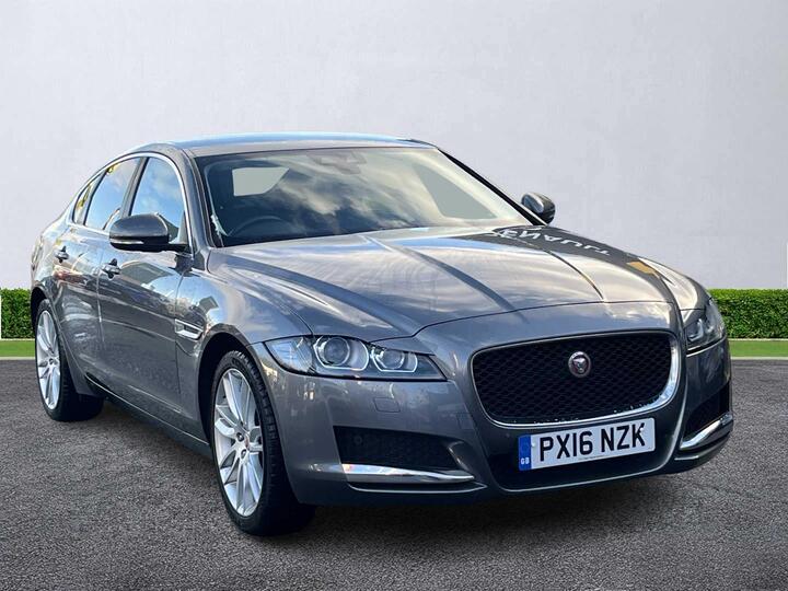 Jaguar XF 2.0d Prestige Auto Euro 6 (s/s) 4dr