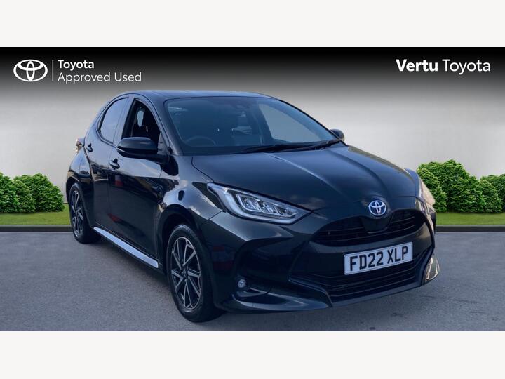 Toyota Yaris 1.5 VVT-h Design E-CVT Euro 6 (s/s) 5dr