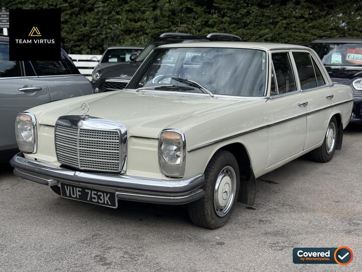 Mercedes-Benz 250 2.5 SWB Saloon 4dr Mercedes-Benz 250 2.5 SWB Saloon 4dr