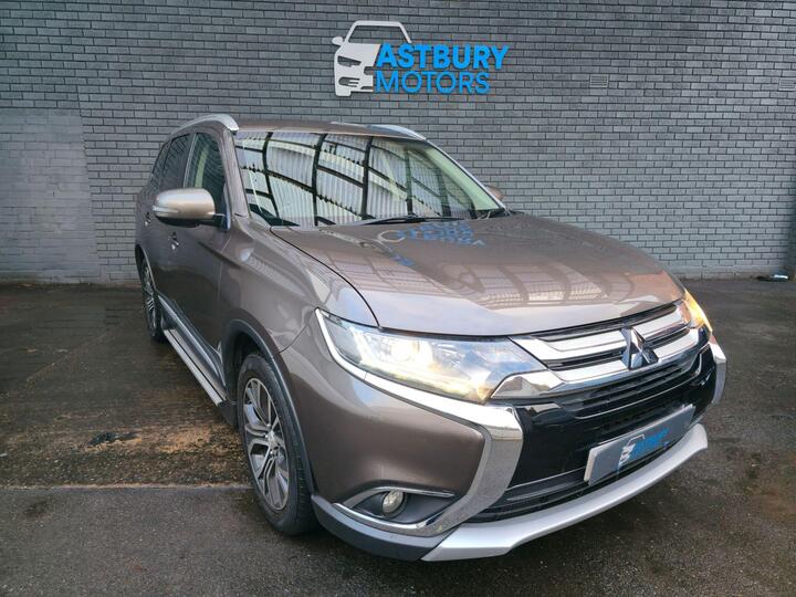 Mitsubishi Outlander 2.2 DI-D 3 Auto 4WD Euro 6 5dr
