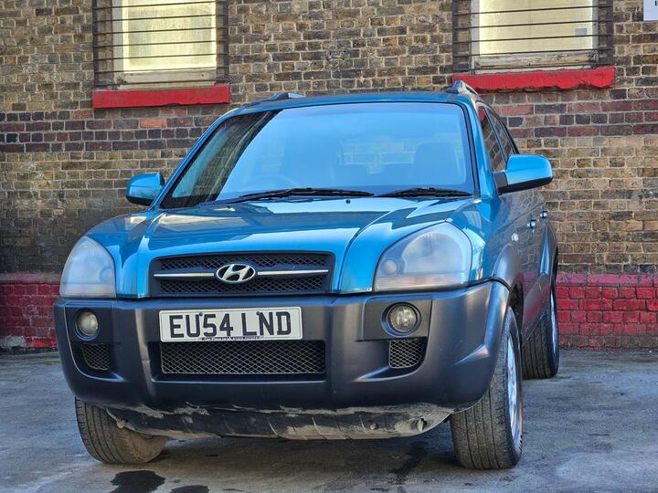 Hyundai TUCSON 2.7 V6 CDX 5dr