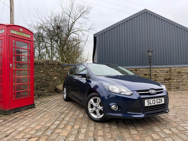 Ford Focus 1.6 Zetec Powershift Euro 5 5dr