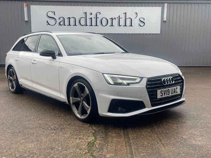 Audi A4 Avant 2.0 TFSI 35 Black Edition Euro 6 (s/s) 5dr