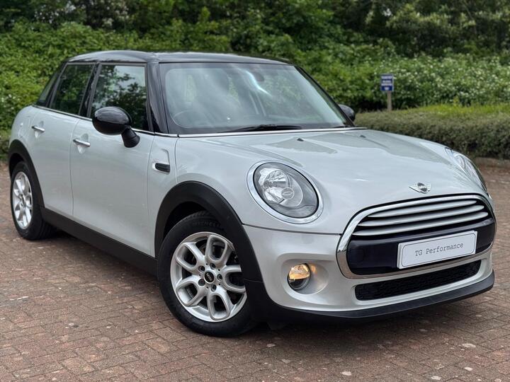 MINI Hatch 1.5 Cooper D Auto Euro 6 (s/s) 5dr