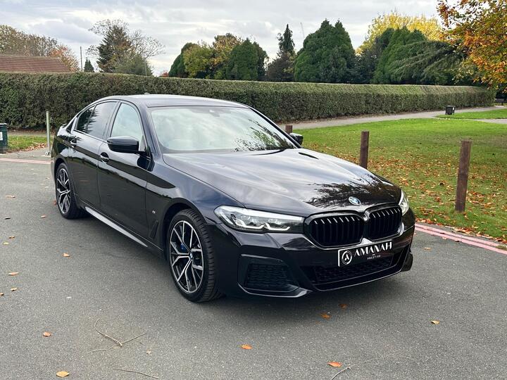 BMW 5 Series 2.0 530e 12kWh M Sport Steptronic Euro 6 (s/s) 4dr BMW 5 Series 2.0 530e 12kWh M Sport Steptronic Euro 6 (s/s) 4dr