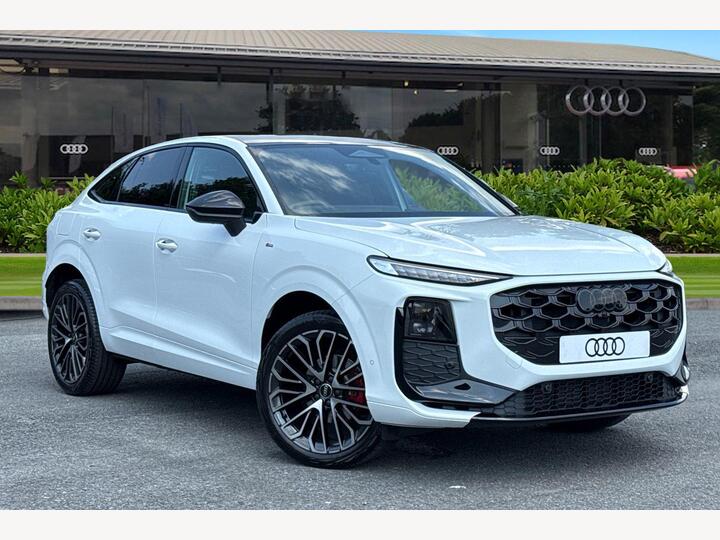 Audi Q3 1.5 TFSI Edition 1 Sportback S Tronic Euro 6 (s/s) 5dr
