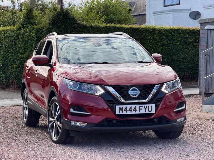 Nissan Qashqai 1.5 DCi N-Connecta Euro 6 (s/s) 5dr