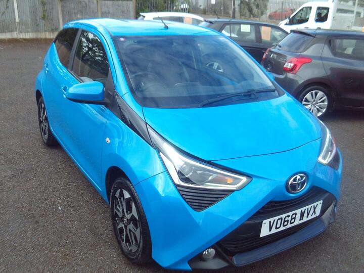 Toyota AYGO 1.0 VVT-i X-plore Euro 6 5dr