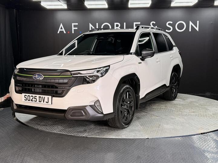 Subaru Forester 2.0 I E-Boxer Field Lineartronic 4WD Euro 6 (s/s) 5dr