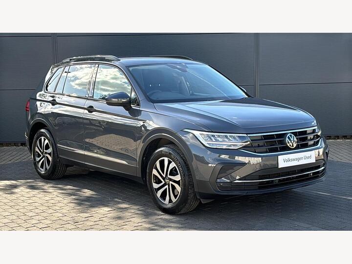 Volkswagen Tiguan 2.0 TDI Active DSG Euro 6 (s/s) 5dr